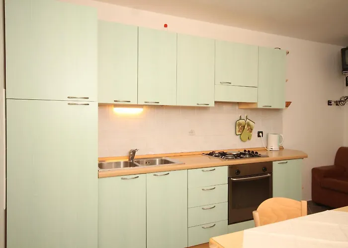 With Parking Space Nerezine, Losinj - 2518 Apartment *